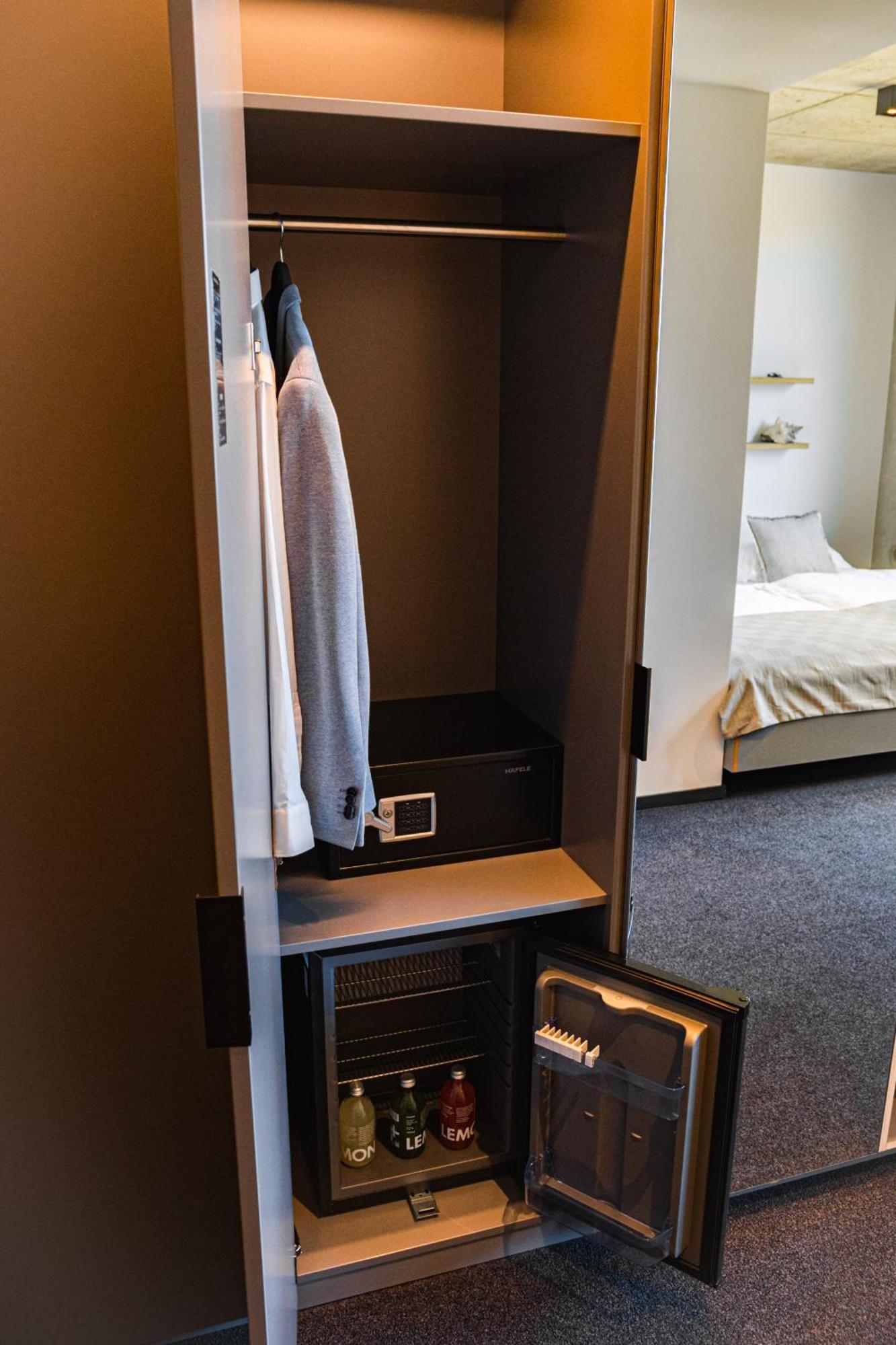 Hotel Am Campus Mönchengladbach Exteriör bild