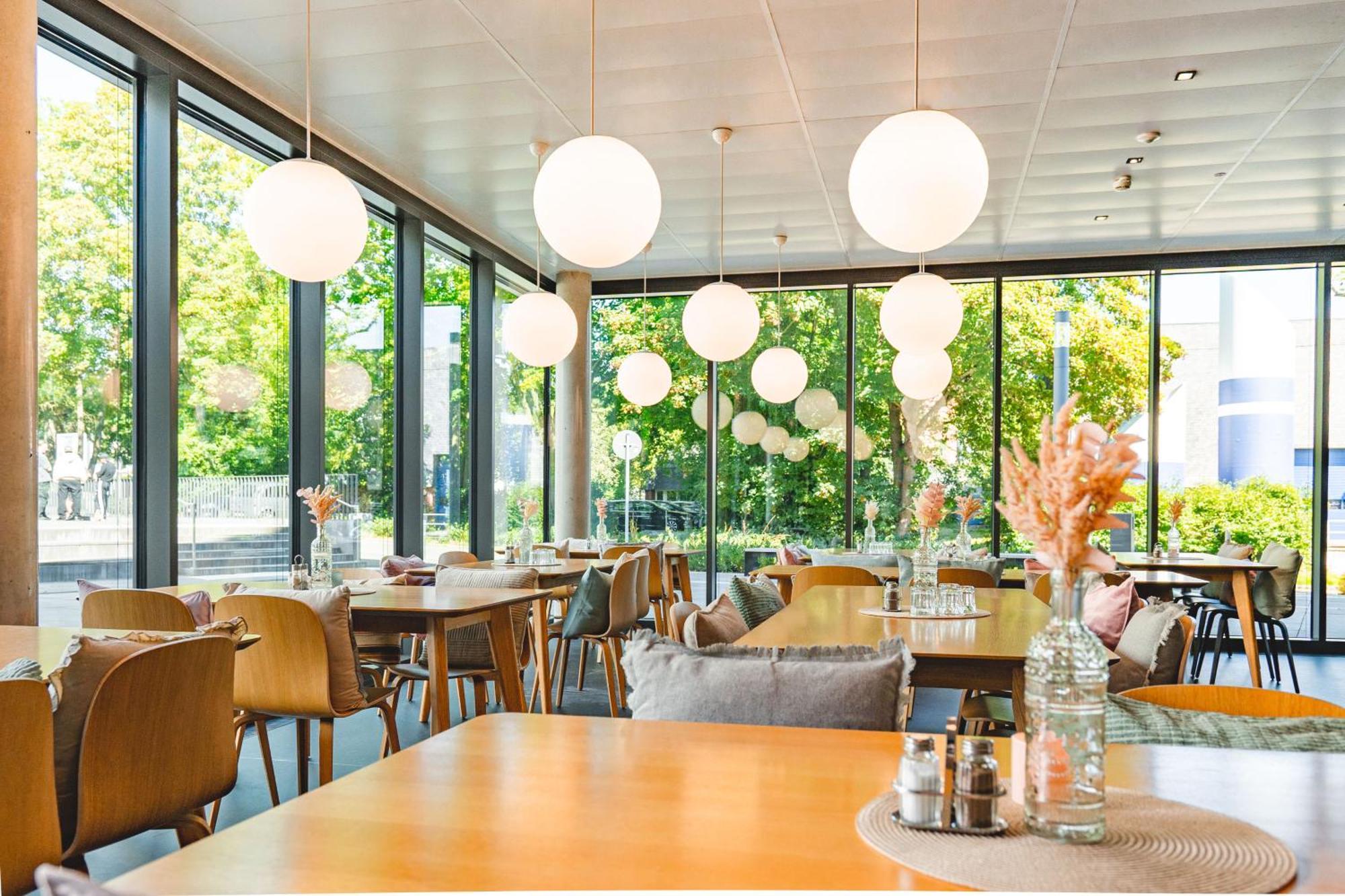 Hotel Am Campus Mönchengladbach Exteriör bild